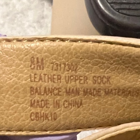 Softspots Beige Slip On Leather Wedge Sandals Pillowtop Technology Size 8 - Picture 9 of 12